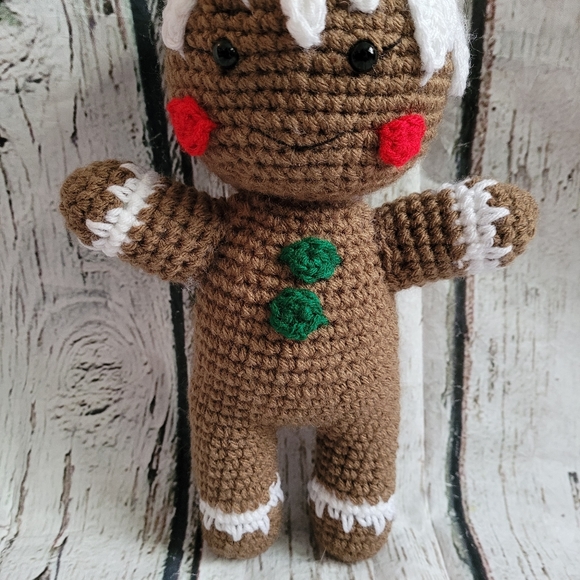 Crochet Gingerbread Boy Stuffed Amigurumi - Picture 2 of 11